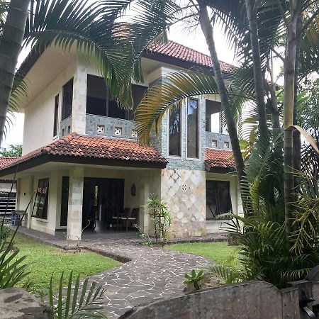 Villa Serendah Senggigi Exterior photo