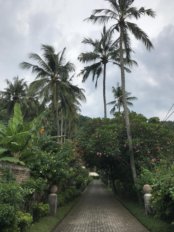 Villa Serendah Senggigi Exterior photo